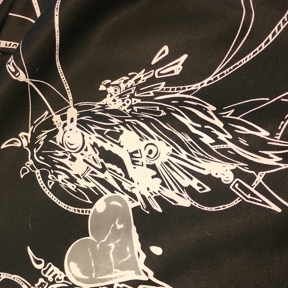 Gothic graphic design lace bunny hoodie - Picture 3 of 10